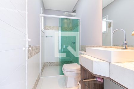 Casa à venda com 550m², 4 quartos e 4 vagasBanheiro de serviço