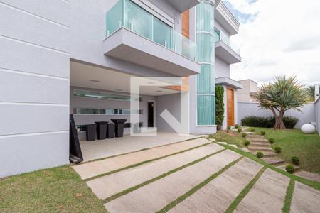 Casa à venda com 550m², 4 quartos e 4 vagasGaragem