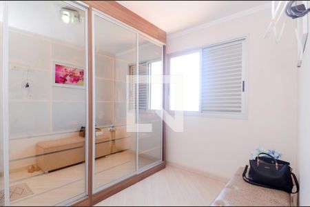 Apartamento à venda com 58m², 2 quartos e 1 vagaQuarto 2