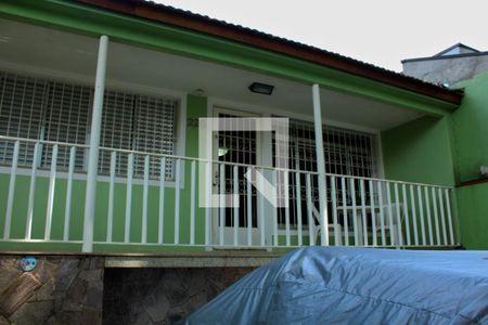 Casa à venda com 243m², 3 quartos e 2 vagasEntrada