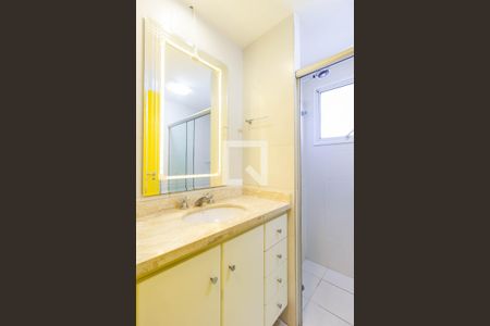 Apartamento à venda com 94m², 3 quartos e 2 vagas Apartamento à venda com 94m², 3 quartos e 2 vagasBanheiro