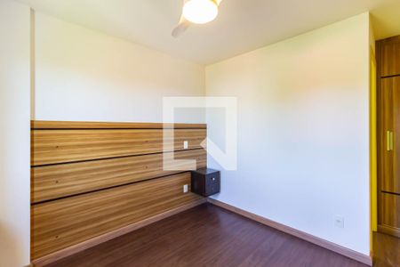 Apartamento à venda com 94m², 3 quartos e 2 vagas Apartamento à venda com 94m², 3 quartos e 2 vagasSuíte