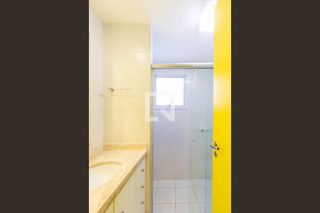 Apartamento à venda com 94m², 3 quartos e 2 vagas Apartamento à venda com 94m², 3 quartos e 2 vagasBanheiro