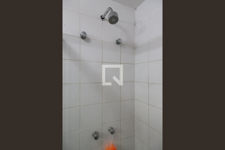 Apartamento para alugar com 86m², 2 quartos e 1 vaga Apartamento para alugar com 86m², 2 quartos e 1 vagaBanheiro da suíte