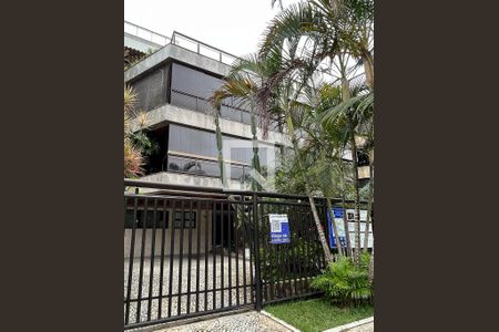 Apartamento para alugar com 86m², 2 quartos e 1 vaga Apartamento para alugar com 86m², 2 quartos e 1 vagaFachada