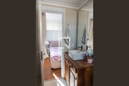 Apartamento à venda com 72m², 2 quartos e 2 vagas Apartamento à venda com 72m², 2 quartos e 2 vagasBanheiro da suíte