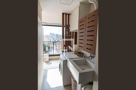 Apartamento à venda com 72m², 2 quartos e 2 vagas Apartamento à venda com 72m², 2 quartos e 2 vagasÁrea de serviço