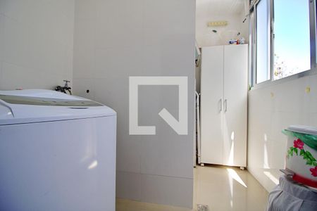 Apartamento à venda com 58m², 2 quartos e 1 vagaÁrea de Serviço