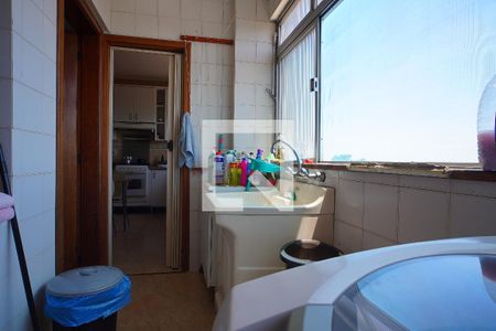 Apartamento à venda com 232m², 4 quartos e 4 vagasÁrea de Serviço