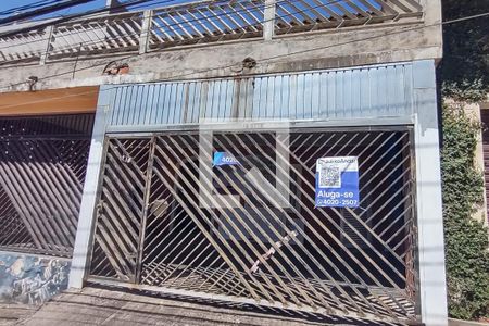 Casa à venda com 200m², 3 quartos e 3 vagasFachada