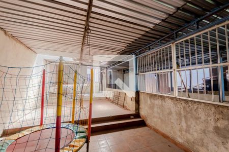 Casa à venda com 200m², 3 quartos e 3 vagasQuintal