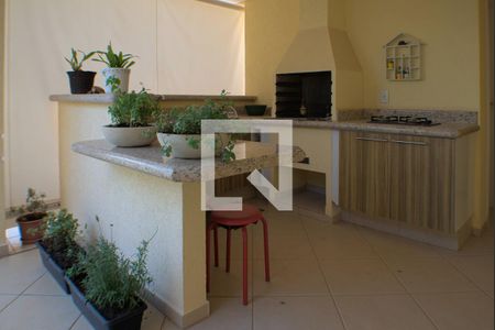 Casa de condomínio à venda com 420m², 5 quartos e 4 vagas Casa de condomínio à venda com 420m², 5 quartos e 4 vagasQuintal