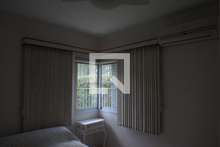 Casa de condomínio à venda com 420m², 5 quartos e 4 vagas Casa de condomínio à venda com 420m², 5 quartos e 4 vagasQuarto 1 - 1° andar