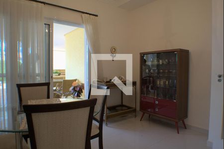 Casa de condomínio à venda com 420m², 5 quartos e 4 vagas Casa de condomínio à venda com 420m², 5 quartos e 4 vagasCopa