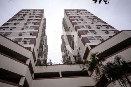 Apartamento à venda com 42m², 1 quarto e 1 vagaFachada