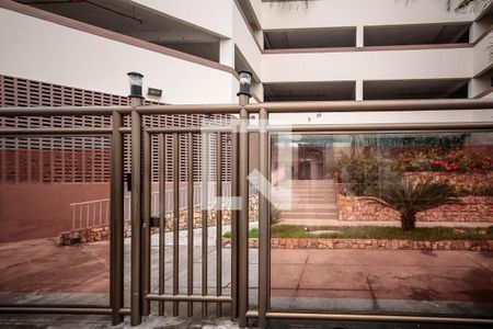 Apartamento à venda com 42m², 1 quarto e 1 vagaEntrada