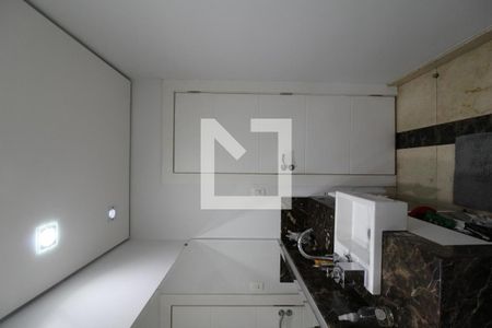 Casa à venda com 240m², 3 quartos e 5 vagasBanheiro 2