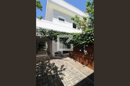 Casa à venda com 240m², 3 quartos e 5 vagasÁrea comum