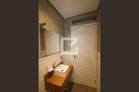 Casa à venda com 240m², 3 quartos e 5 vagasLavabo