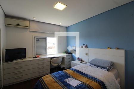 Casa à venda com 240m², 3 quartos e 5 vagasQuarto