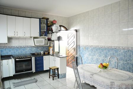 Casa para alugar com 160m², 3 quartos e 1 vagaCozinha