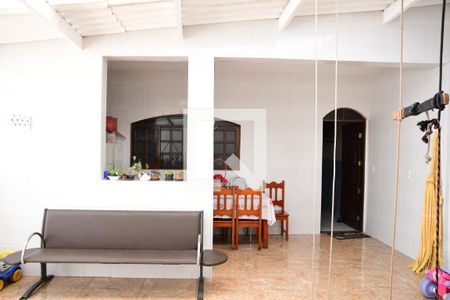 Casa para alugar com 160m², 3 quartos e 1 vagaQuintal