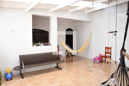 Casa para alugar com 160m², 3 quartos e 1 vagaQuintal