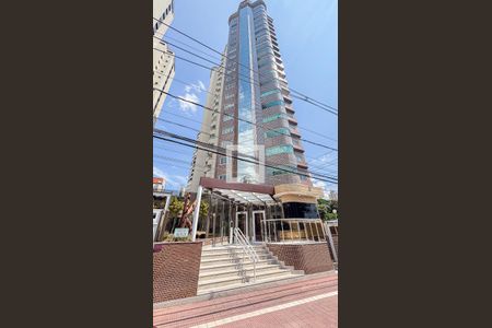 Apartamento à venda com 400m², 5 quartos e 5 vagasFachada