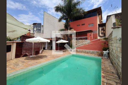 Casa à venda com 354m², 7 quartos e 2 vagas