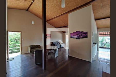 Casa à venda com 354m², 7 quartos e 2 vagas