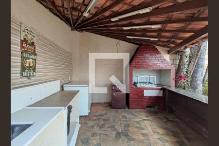 Casa à venda com 354m², 7 quartos e 2 vagas