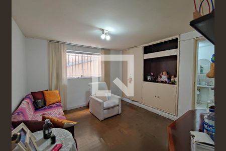 Casa à venda com 354m², 7 quartos e 2 vagas
