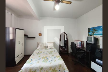 Casa à venda com 354m², 7 quartos e 2 vagas