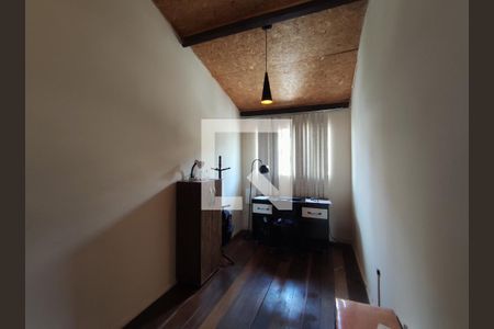 Casa à venda com 354m², 7 quartos e 2 vagas