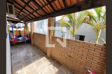 Apartamento à venda com 2 quartos, 40m² em California, Belo Horizonte