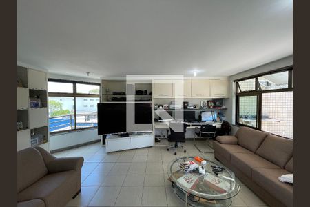 Apartamento à venda com 270m², 4 quartos e 3 vagas