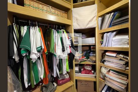 Apartamento à venda com 270m², 4 quartos e 3 vagas