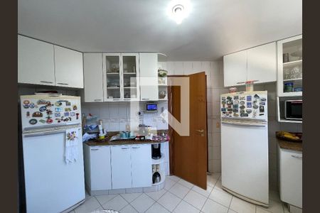 Apartamento à venda com 270m², 4 quartos e 3 vagas