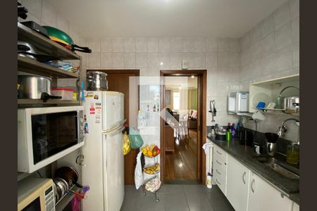 Apartamento à venda com 191m², 3 quartos e 2 vagas