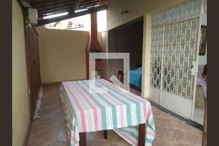 Casa à venda com 334m², 3 quartos e 2 vagas