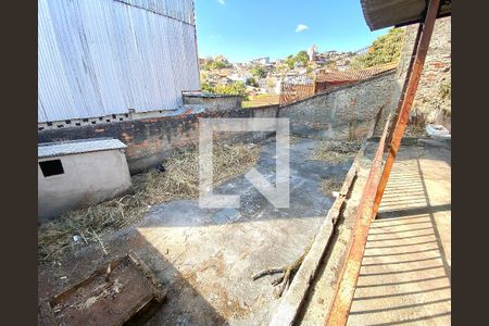 Casa à venda com 360m², 3 quartos e 2 vagas