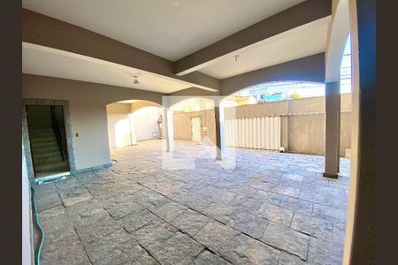 Casa à venda com 367m², 5 quartos e 7 vagas