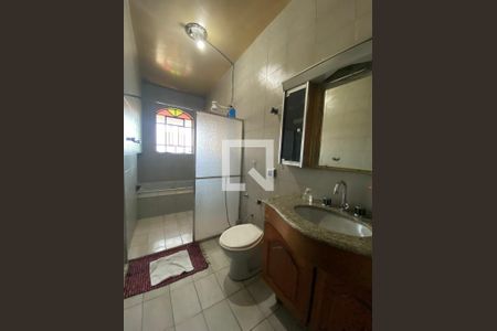 Casa à venda com 320m², 6 quartos e 2 vagas