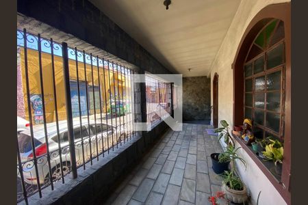 Casa à venda com 320m², 6 quartos e 2 vagas