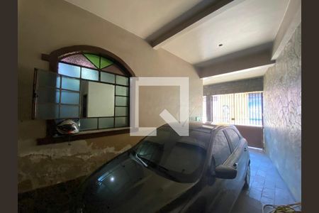 Casa à venda com 320m², 6 quartos e 2 vagas