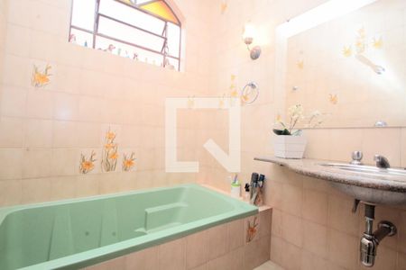 Casa à venda com 445m², 4 quartos e 4 vagas