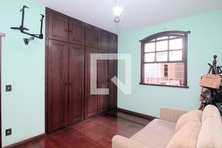 Casa à venda com 445m², 4 quartos e 4 vagas