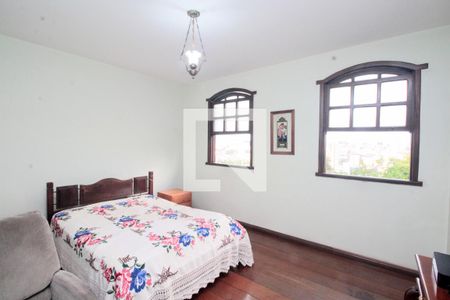 Casa à venda com 445m², 4 quartos e 4 vagas