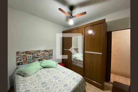 Casa à venda com 184m², 4 quartos e 2 vagas