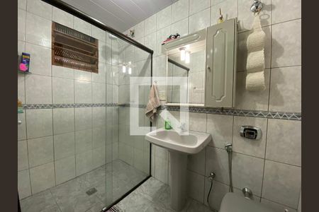 Casa à venda com 184m², 4 quartos e 2 vagas